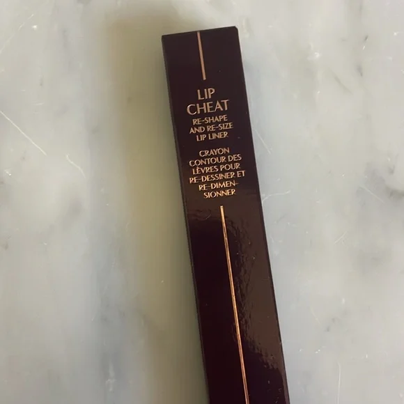 Charlotte Tillbury liquid gold retinol La neige beauty bundle - Picture 3 of 9